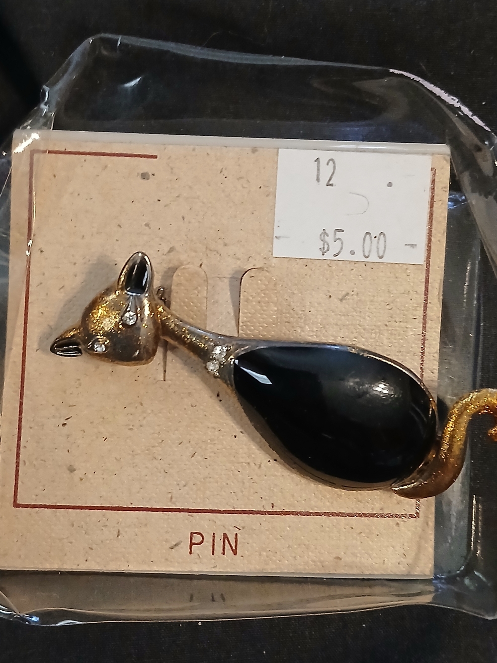 Source Unknown Gold-Tone and Black Cat Brooch